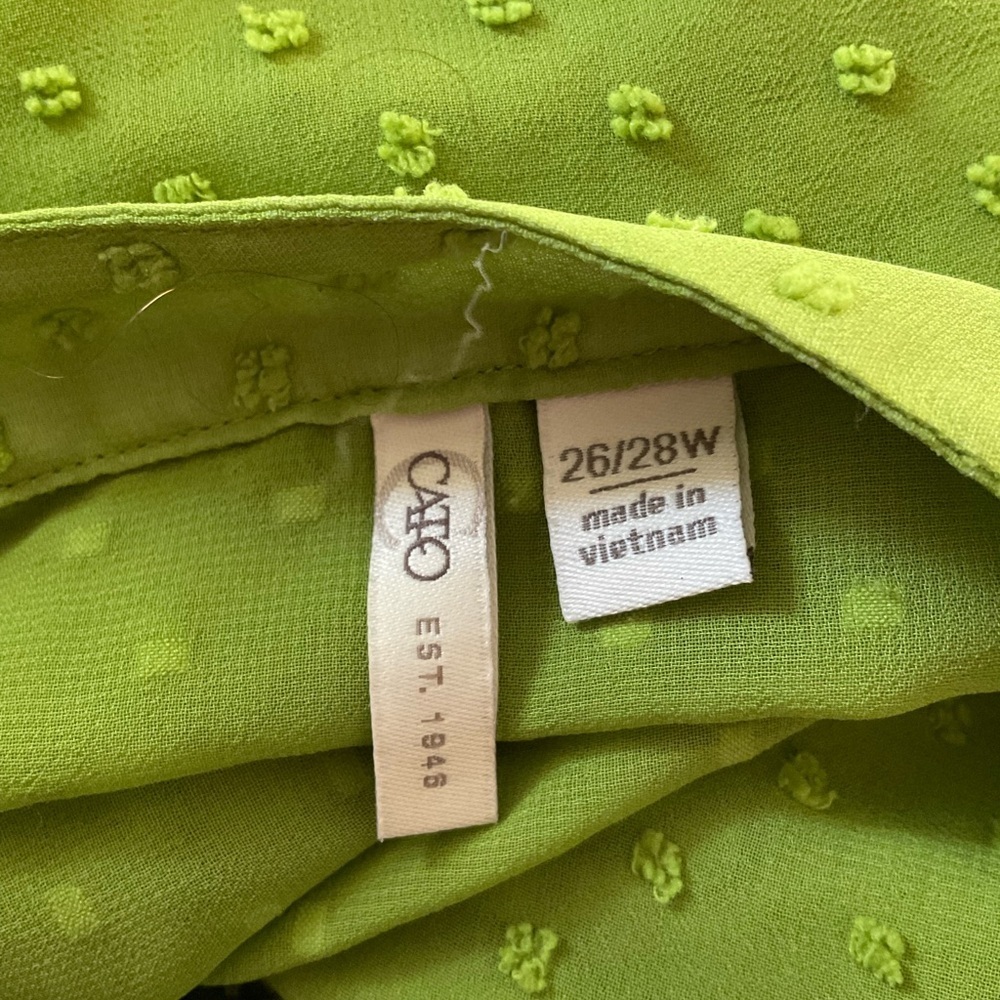 Cato Sheer Green Lace Detail Top. Ballon Sleeves w/Lace SIZE 26/28 EUC/NWOT - Picture 4 of 4